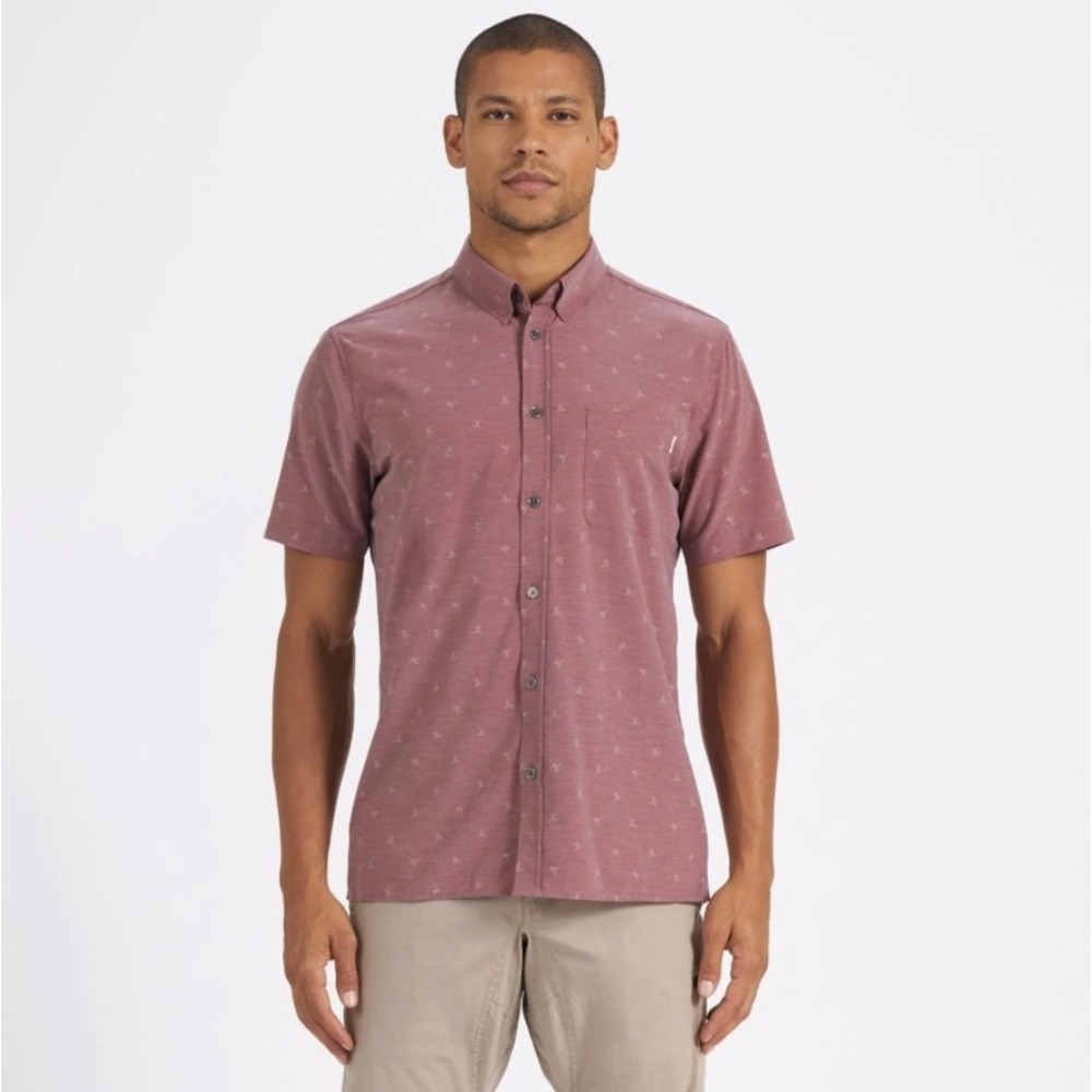 Vuori Men's Medium Short Sleeve Bridge Button Up Red Bird Print‎ Casual Pocket